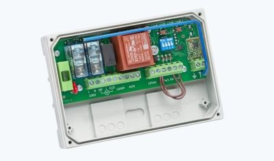 DOMOTIME DRSCBMF Centralina per serrande con ricevitore multifrequenza + uscita ausiliaria